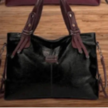 Claire's travel bag | Timeless elegance