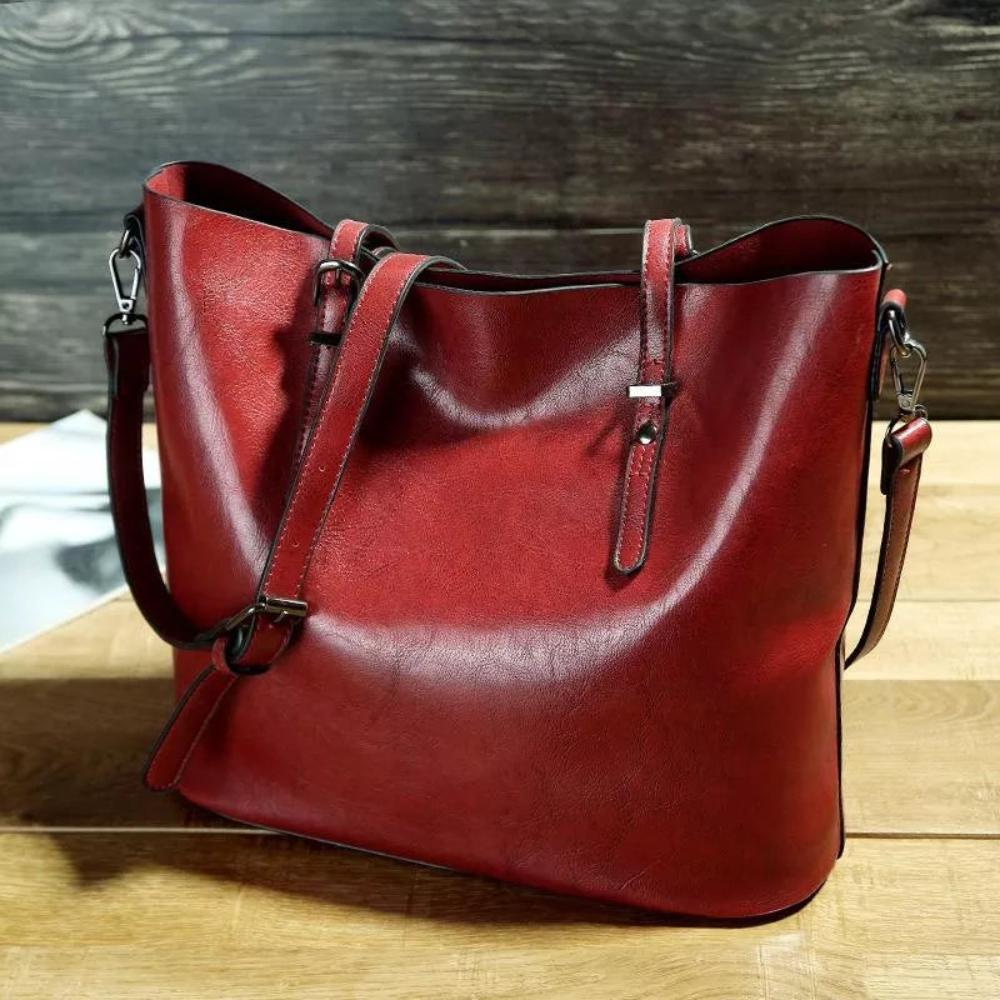 Celeste’s Everyday Luxe | Handcrafted Leather Shoulder Bag