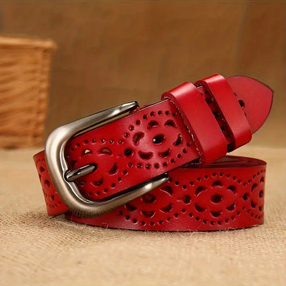 Pure classic - an exquisite ladies' belt made by master craftsmen